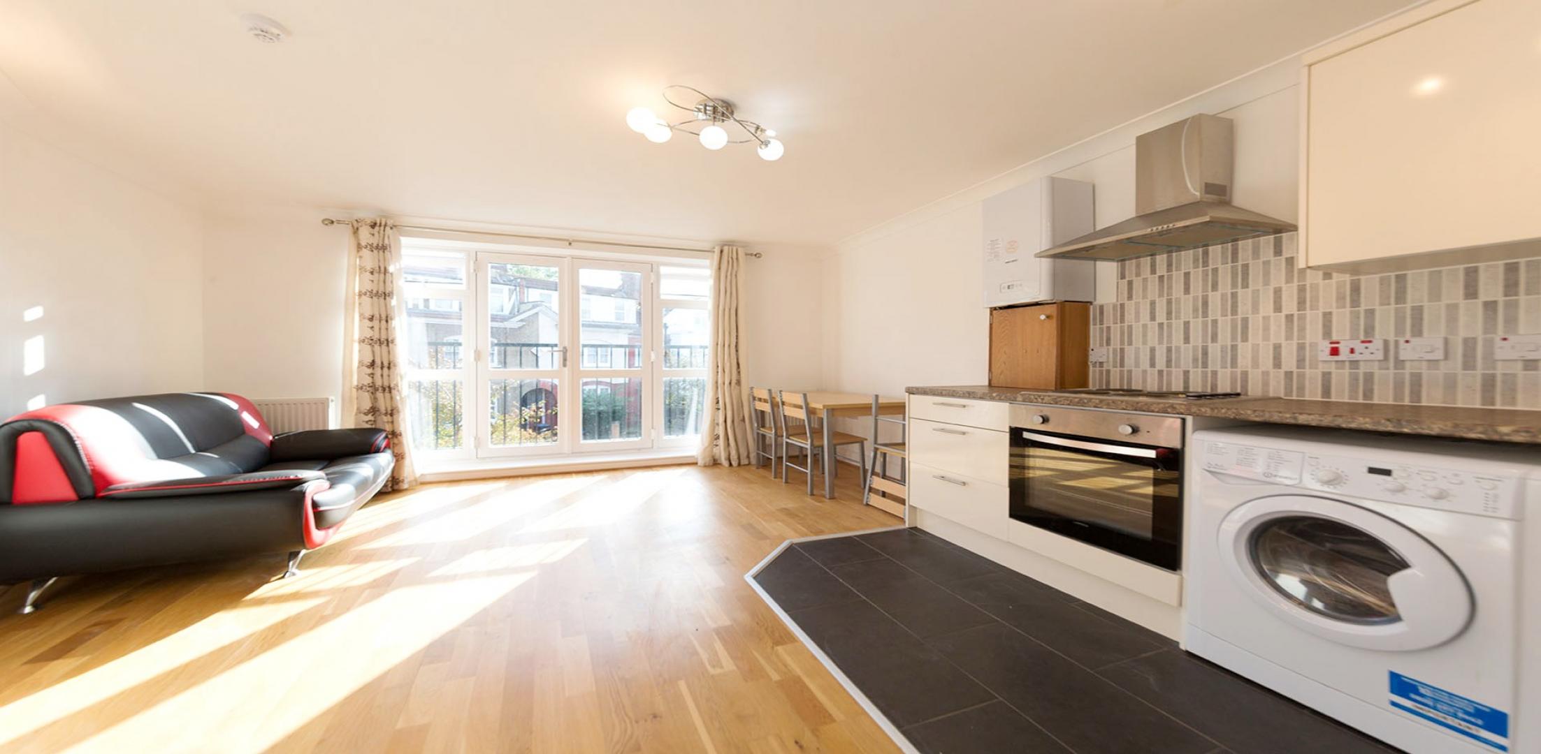 			1 Bedroom, 1 bath, 1 reception Flat			 Heathfield Park, WILLESDEN GREEN